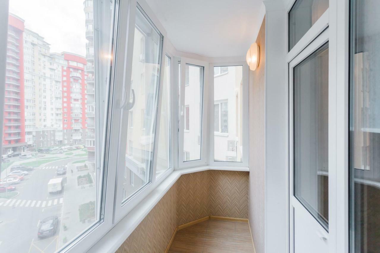 Business class apartment at Lomonosova Kiev Esterno foto
