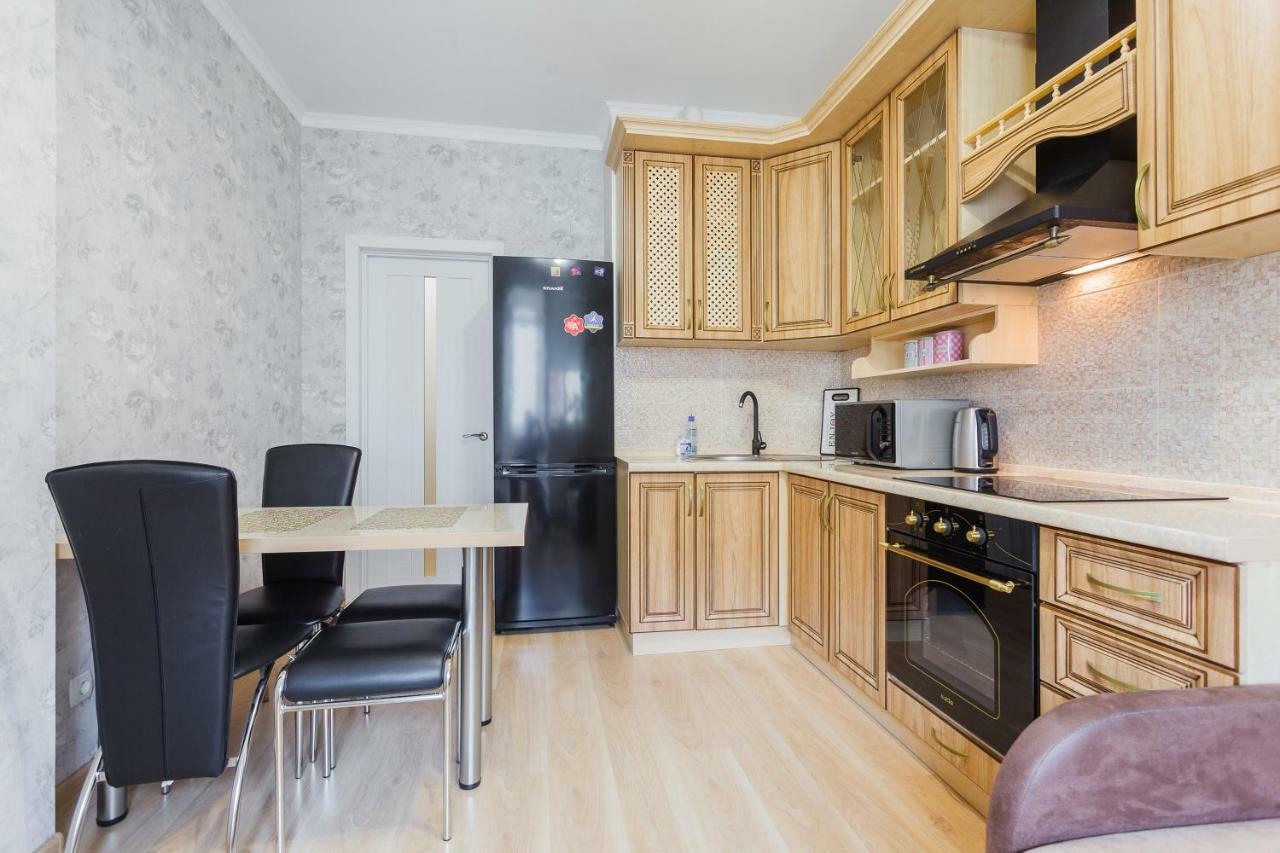 Business class apartment at Lomonosova Kiev Esterno foto